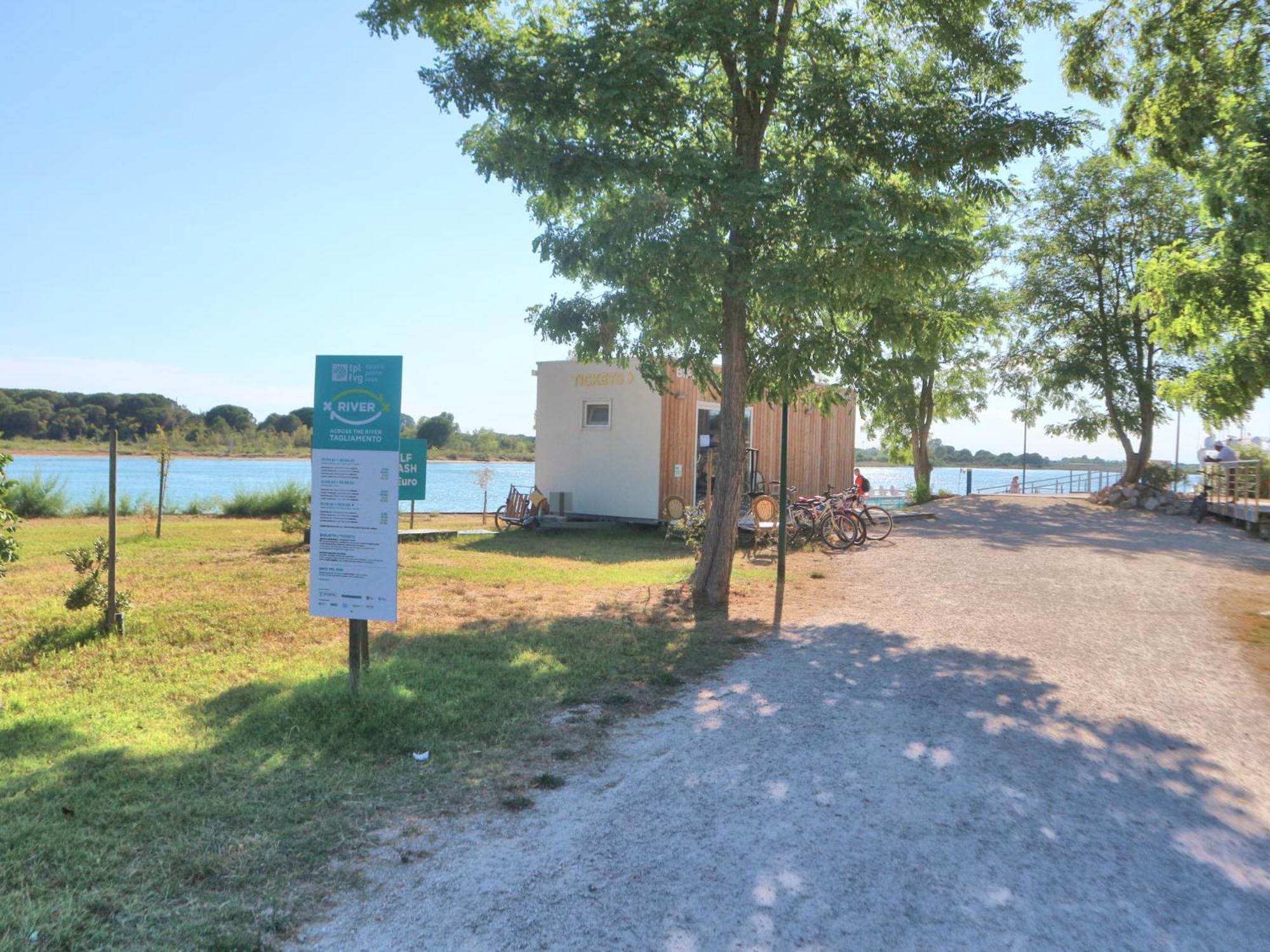 Michelangelo Beach Lignano Sabbiadoro Exterior photo