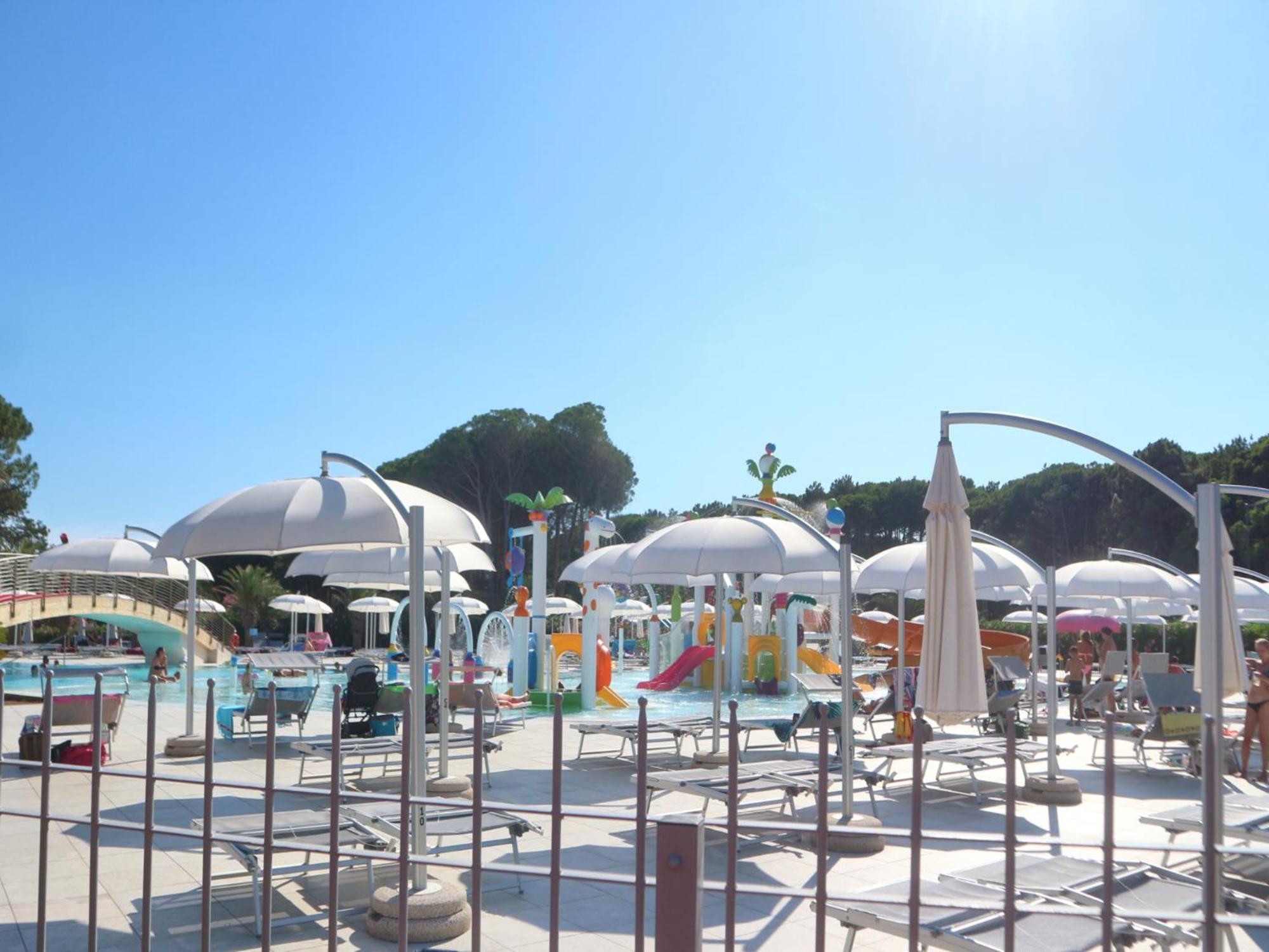 Michelangelo Beach Lignano Sabbiadoro Exterior photo